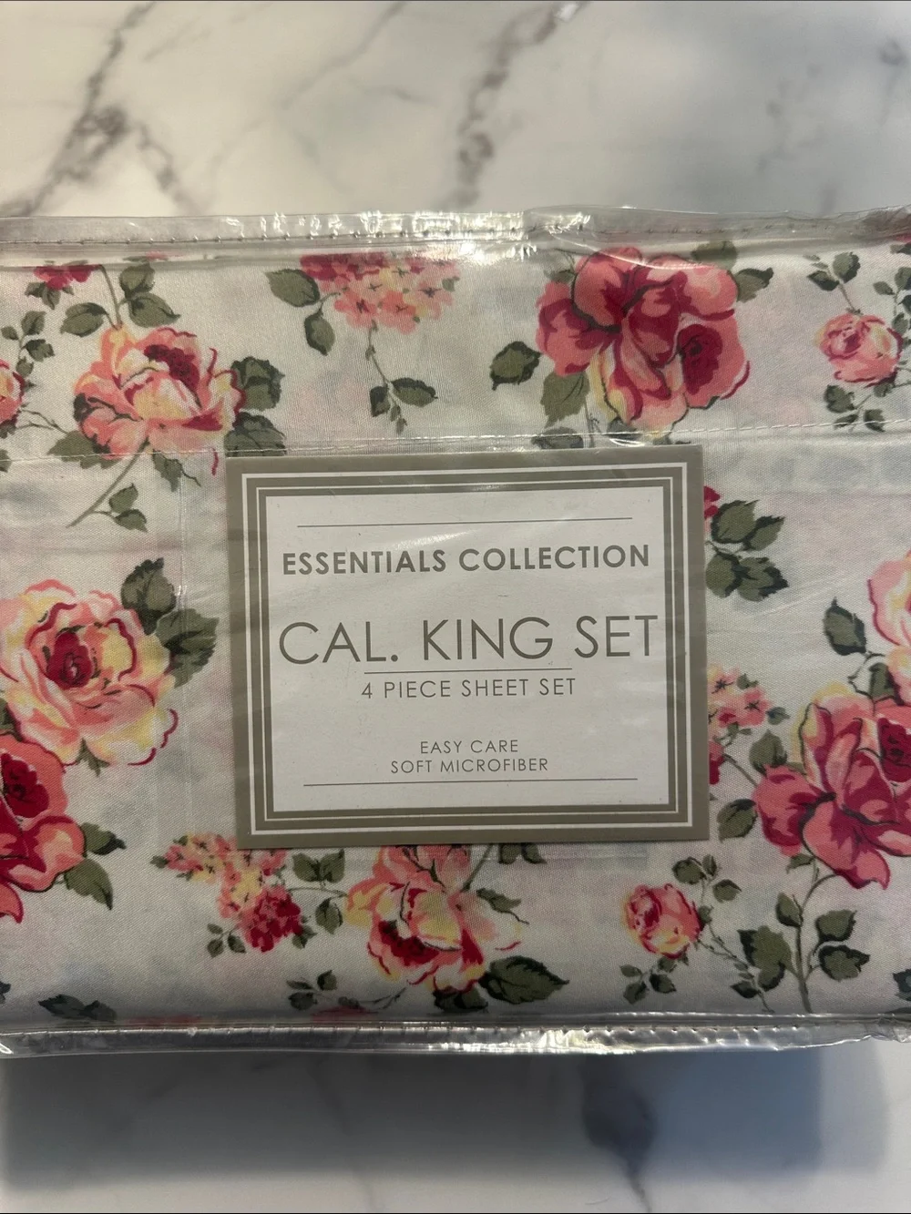 Macy's Floral Queen Sheet Set in Pink and Green
